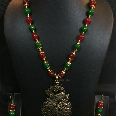 Multicolored beads necklace