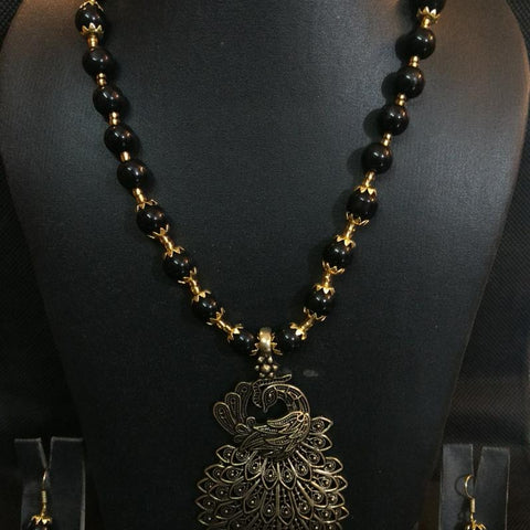 Antique golden peacock jewelry