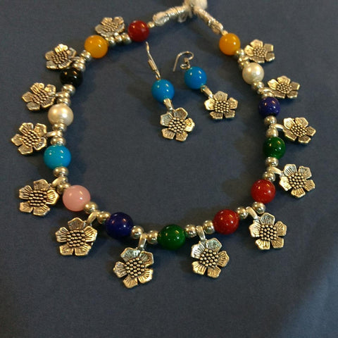 Multi color beads necklace