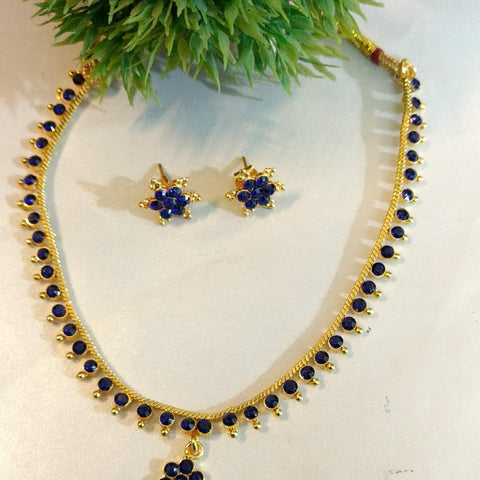 Simple blue stone neckpiece