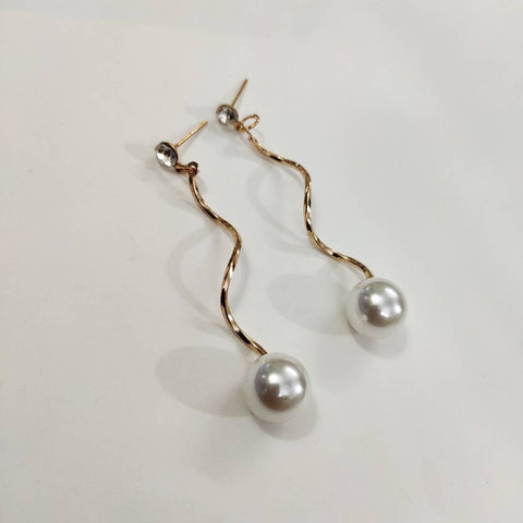 Stylish earrings