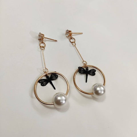 Stylish earrings