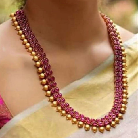 Matte finish ruby stone set