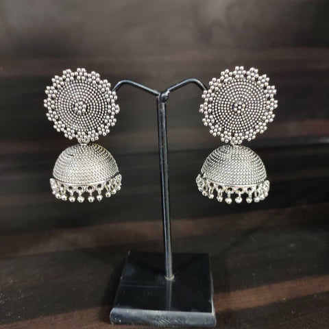 Silver jhumka