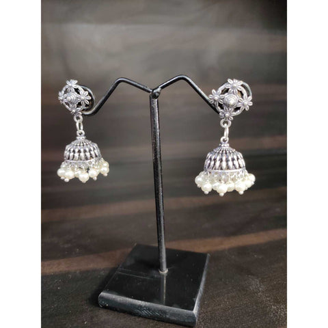 Silver jhumka