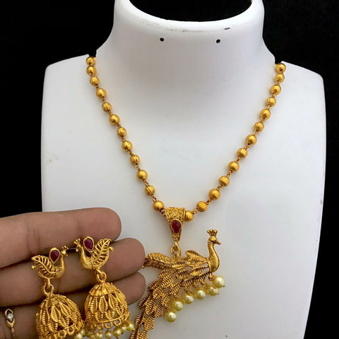 Chain pendant set